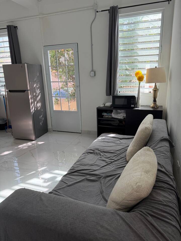 Hato Rey 2 bedrooms, quiet neighborhood