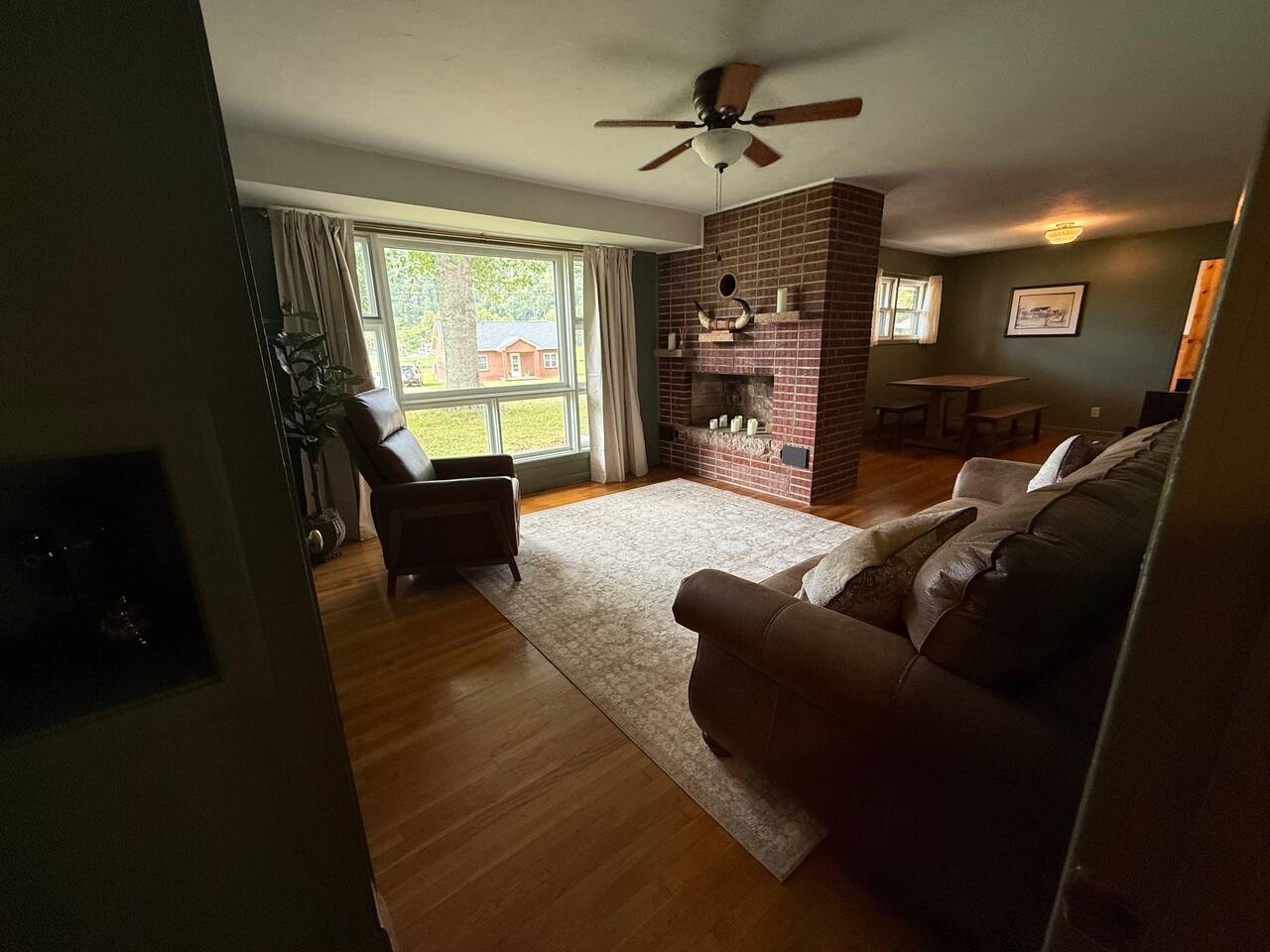 Historic Mast Family Home with modern amenities