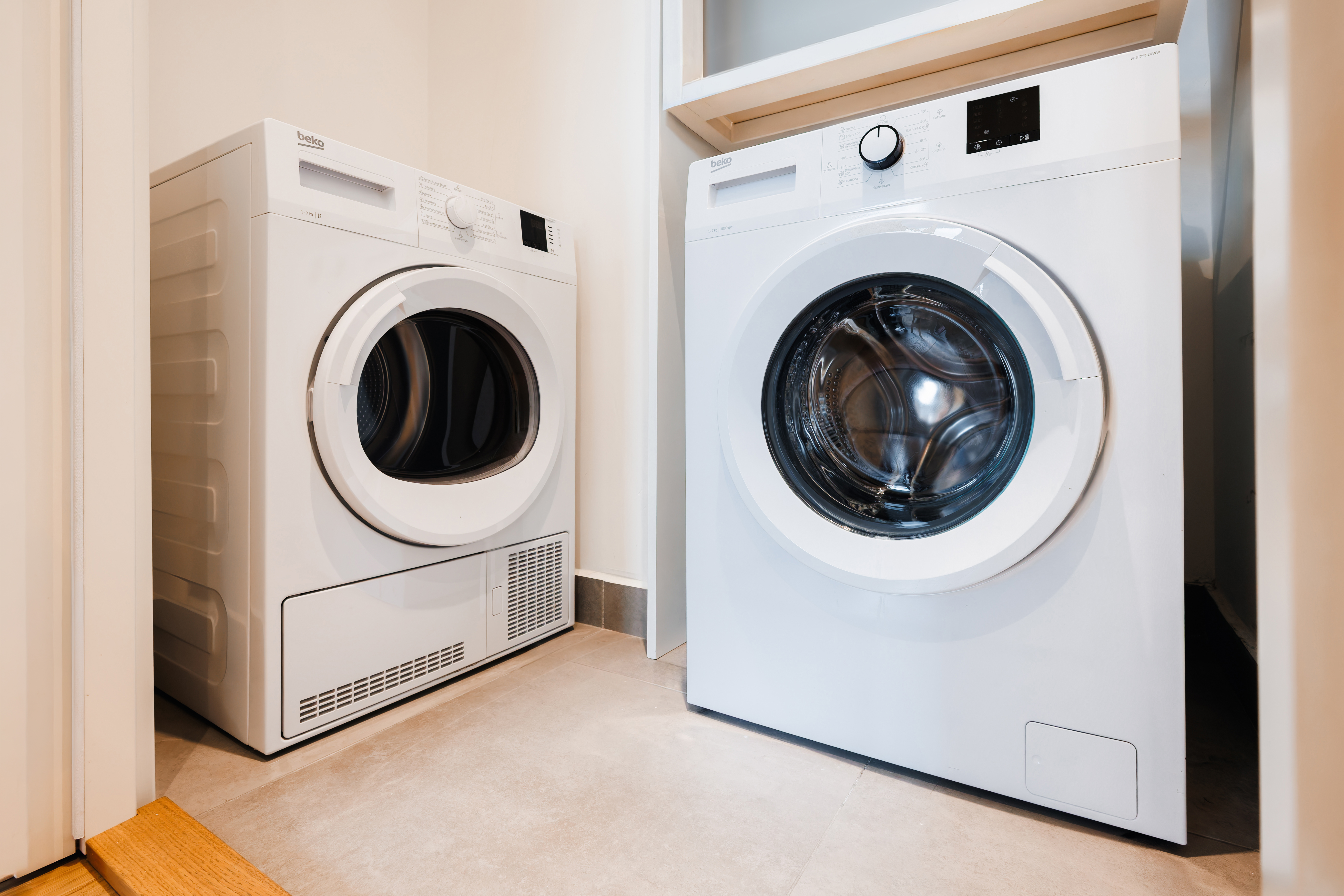 Convenient in-unit washer and dryer for easy, stress-free stays