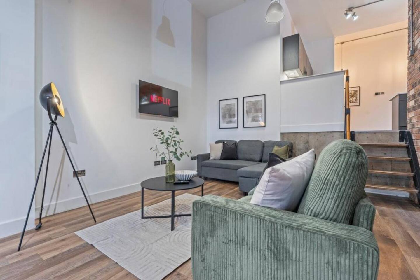 #129C Birmingham Retreat | Walk to Broad St