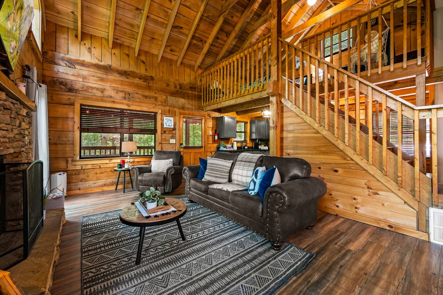 Unwind on the comfy sofa, which transforms into a pull-out bed for extra guests. Perfect for relaxing after a day of exploring, with plenty of space for family movie nights or cozy conversations.