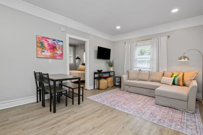 Motown rental in Mobile