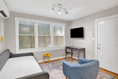 College Cottage in Springhill rental in Mobile