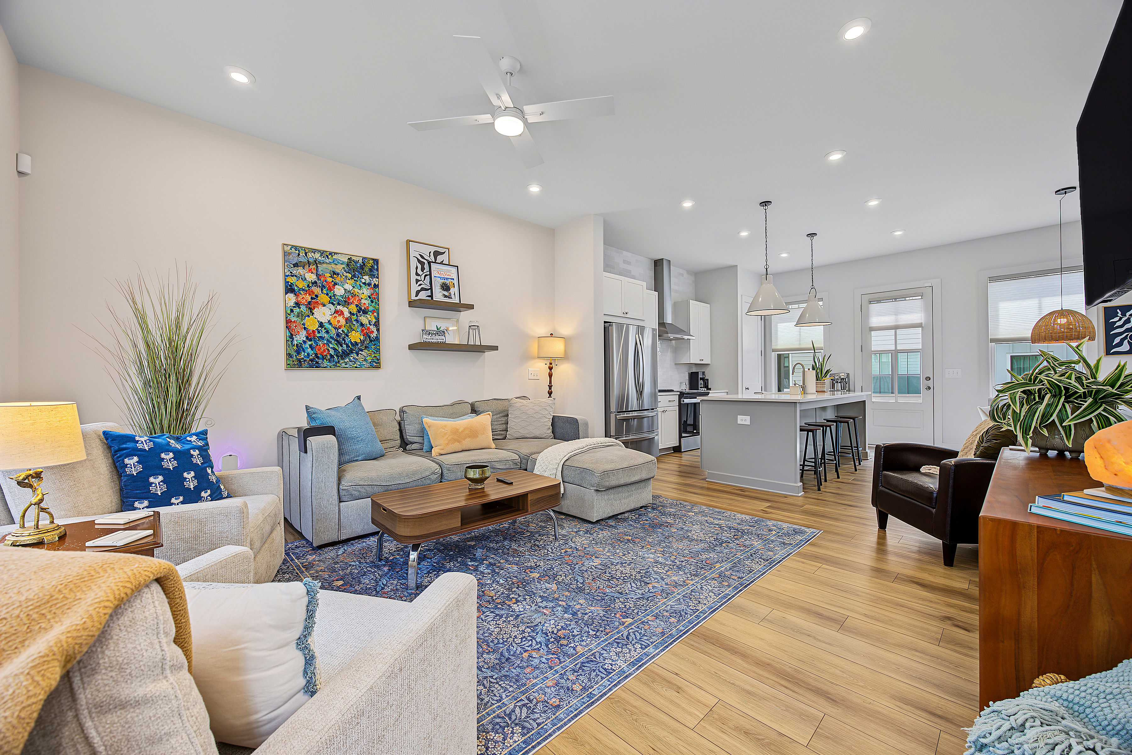 Modern 2BR Townhome Near Grant Park & the Beltline, photo 2 of 23