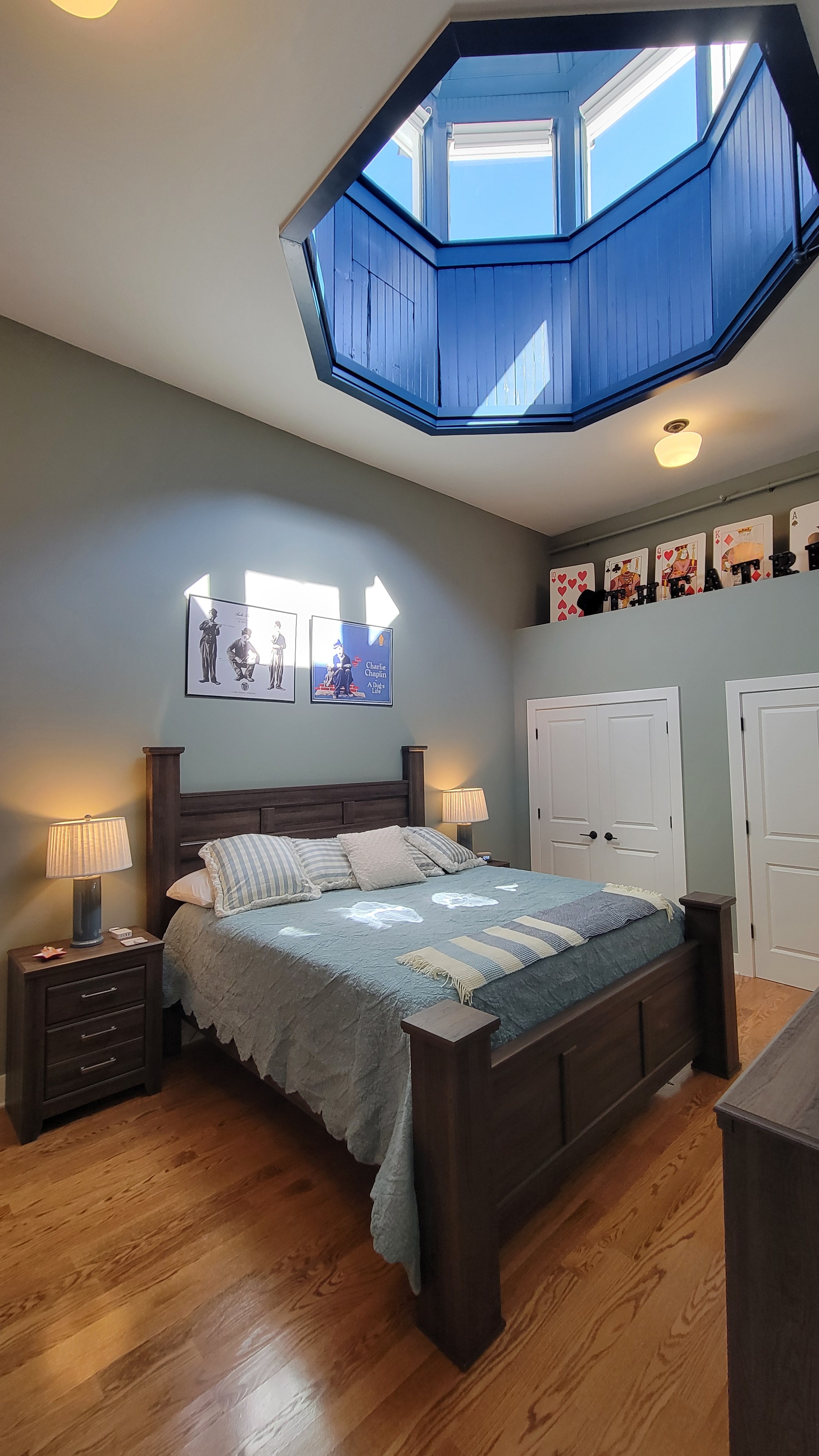 The Vaudeville Suite at The 1883 Guesthouse
