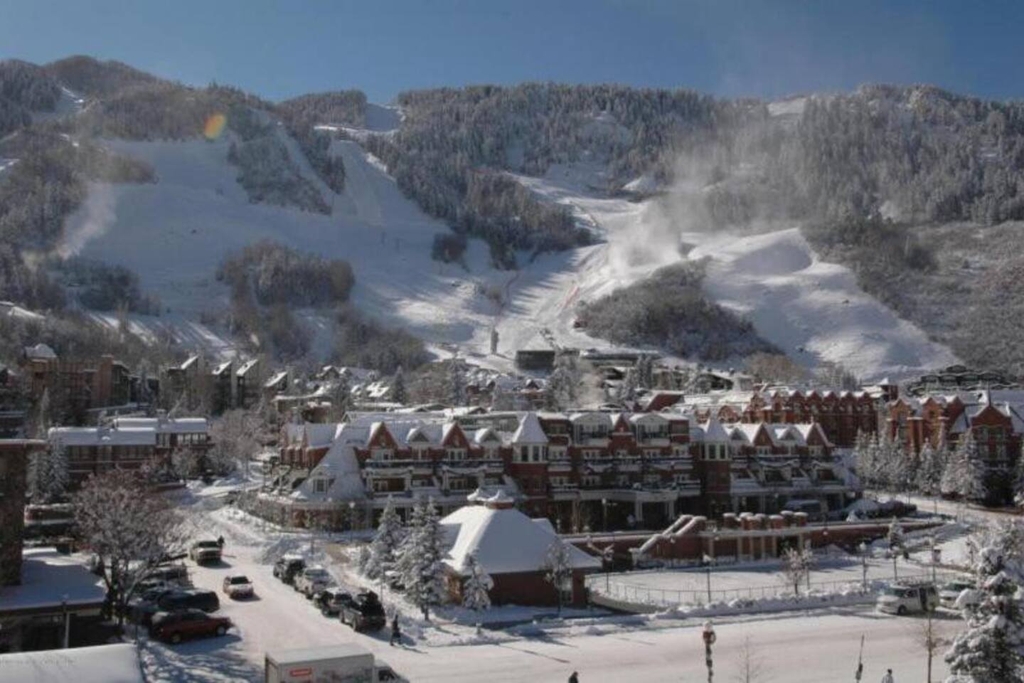 ASPEN MOUNTIAN RESIDENCES FORMALLY THE GRAND HYATT ASPEN IN MOUNTAIN