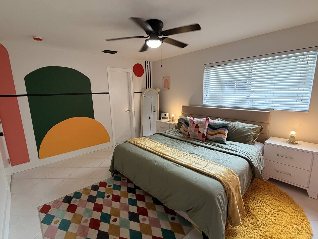 Bahuhaus Room | Gym, Yoga & Office | Parking