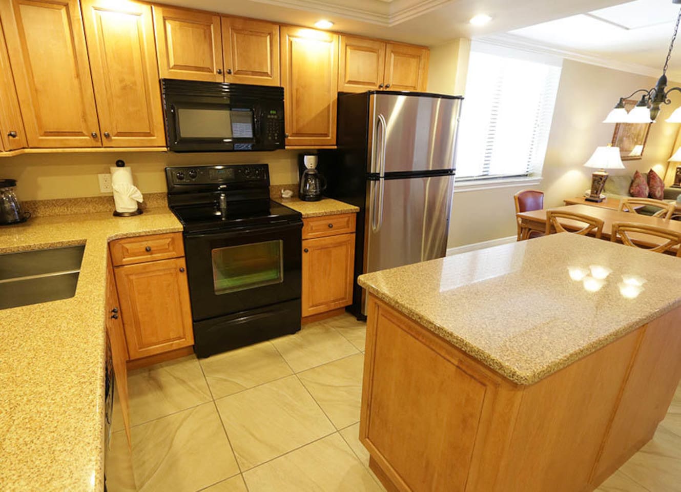 EAGLE'S NEST RESORT/HOTEL MARCO ISLAND! RESORT BEDROOM KITCHEN