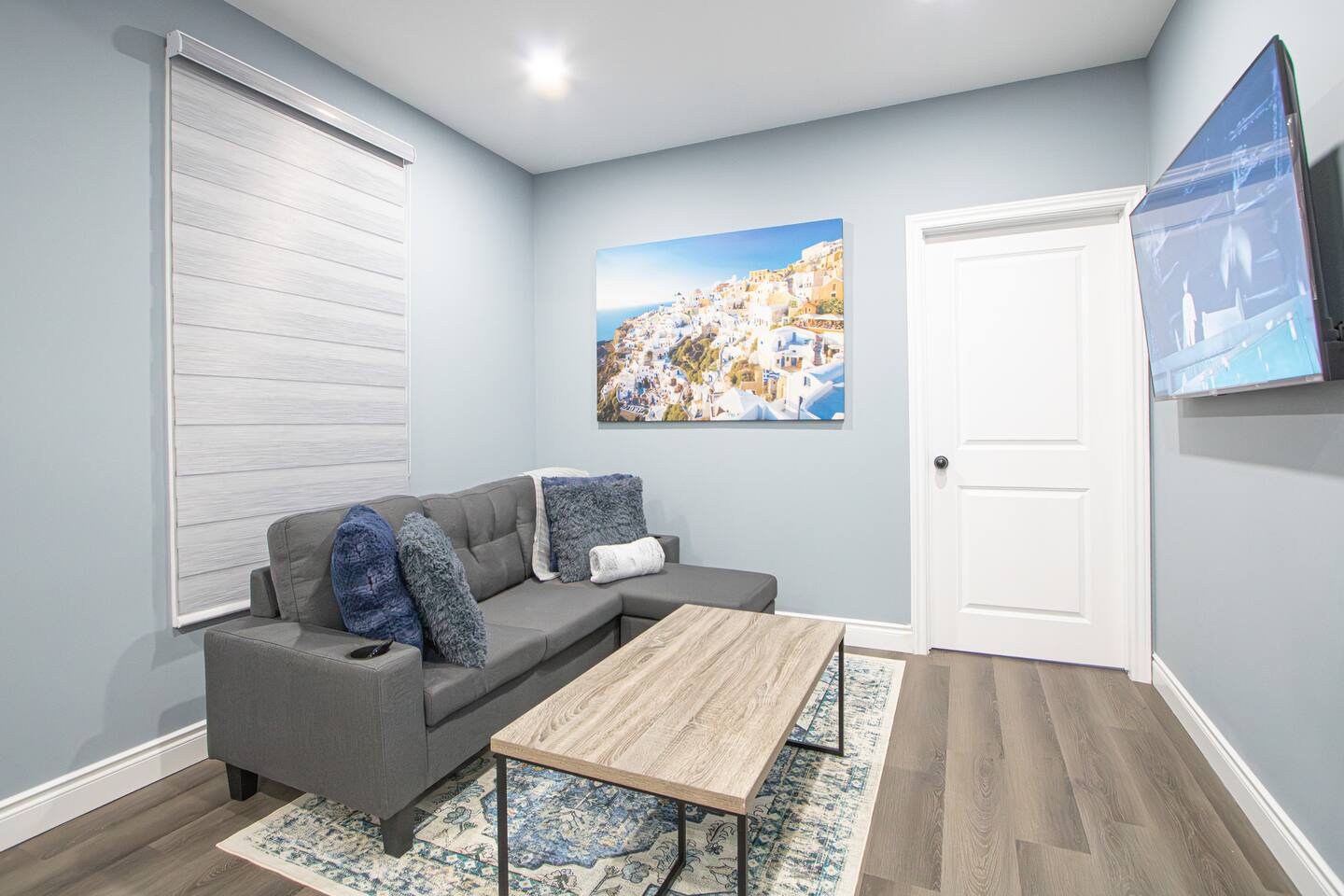 Quiet Executive Suite | Steps to Wortley Village
