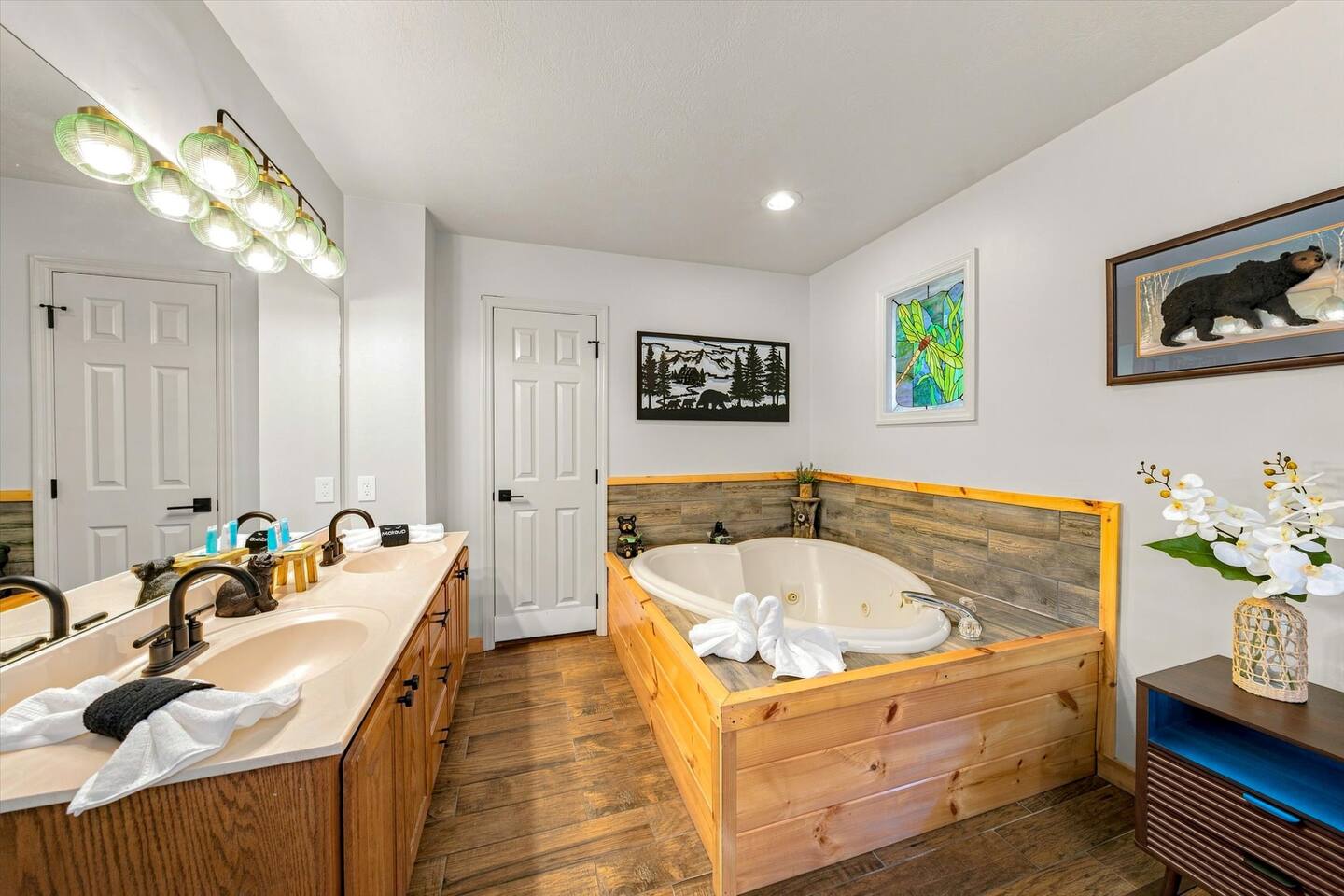 Jetted tub! PM us for special occasions!