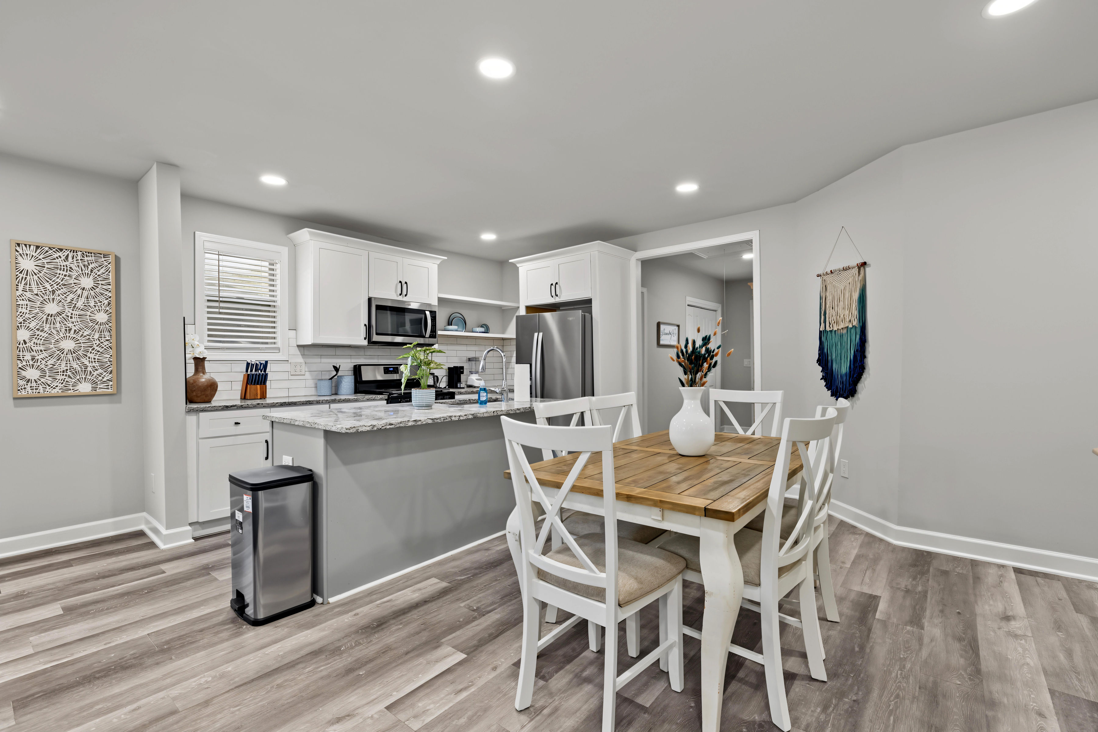 Renovated 3BR Ranch | Deck, Near Stadium & MARTA, photo 2 of 25