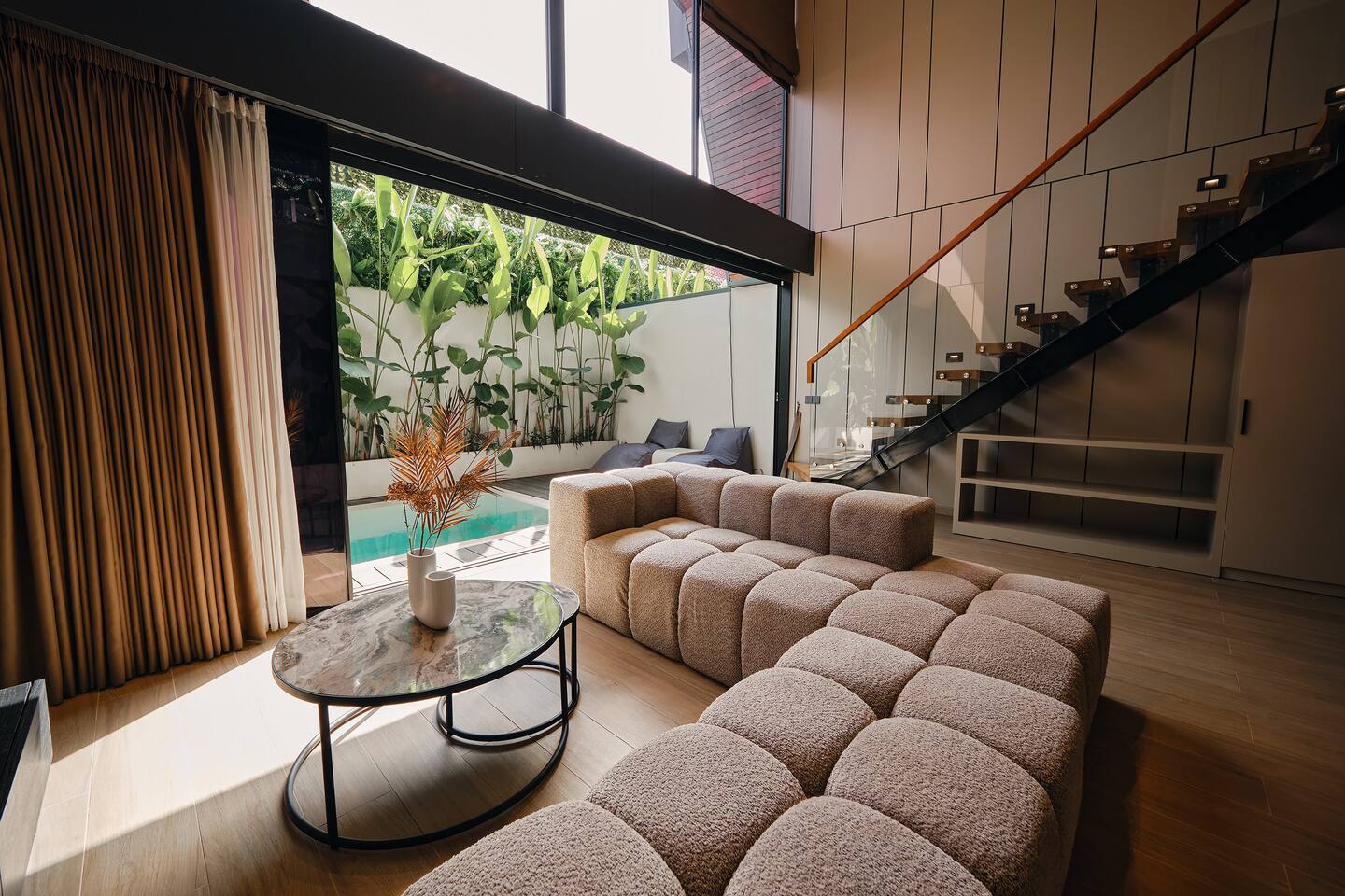 Palm Street Modern Loft №1