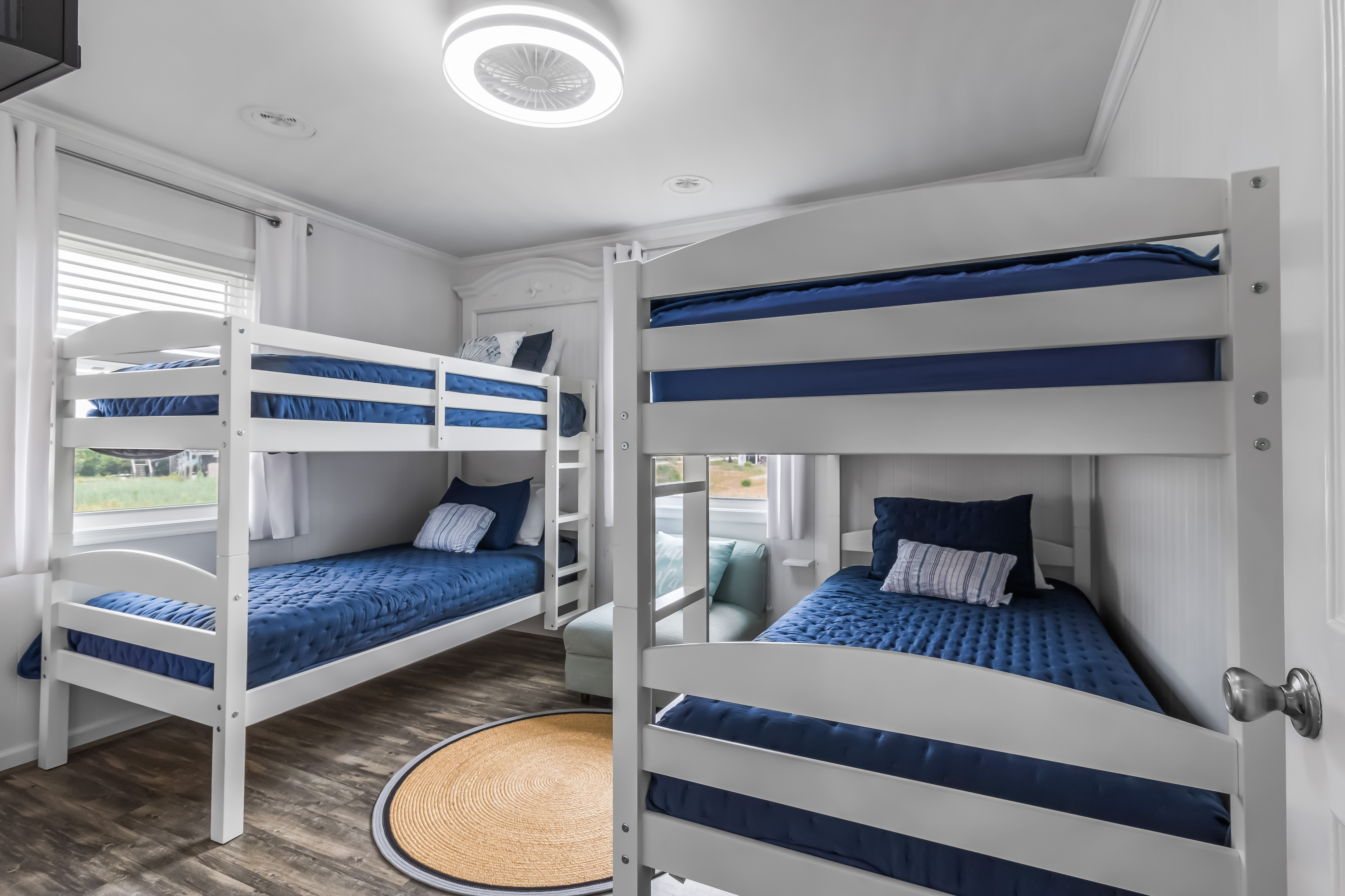 Bright bunk room with sleeping space for 4—perfect for kids or groups