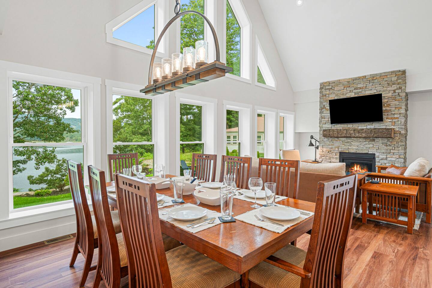 While the table is shown with seating for 8, it can add to accommodate parties of up to 10. Spare dining chairs are available in the coat closet