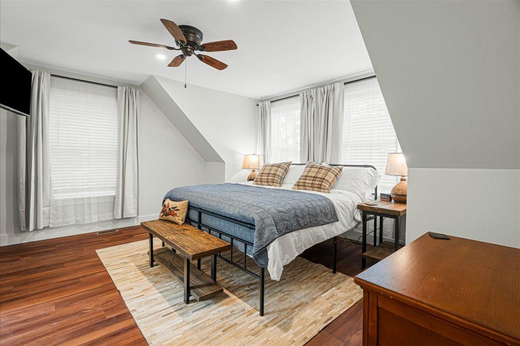 Another view of the Saratoga Suite shows the side window, which gives a panoramic view of the Hudson