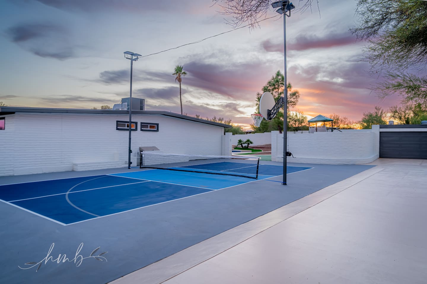 Enjoy endless fun on the large pickleball court, designed for players of all levels and ideal for outdoor sports and recreation