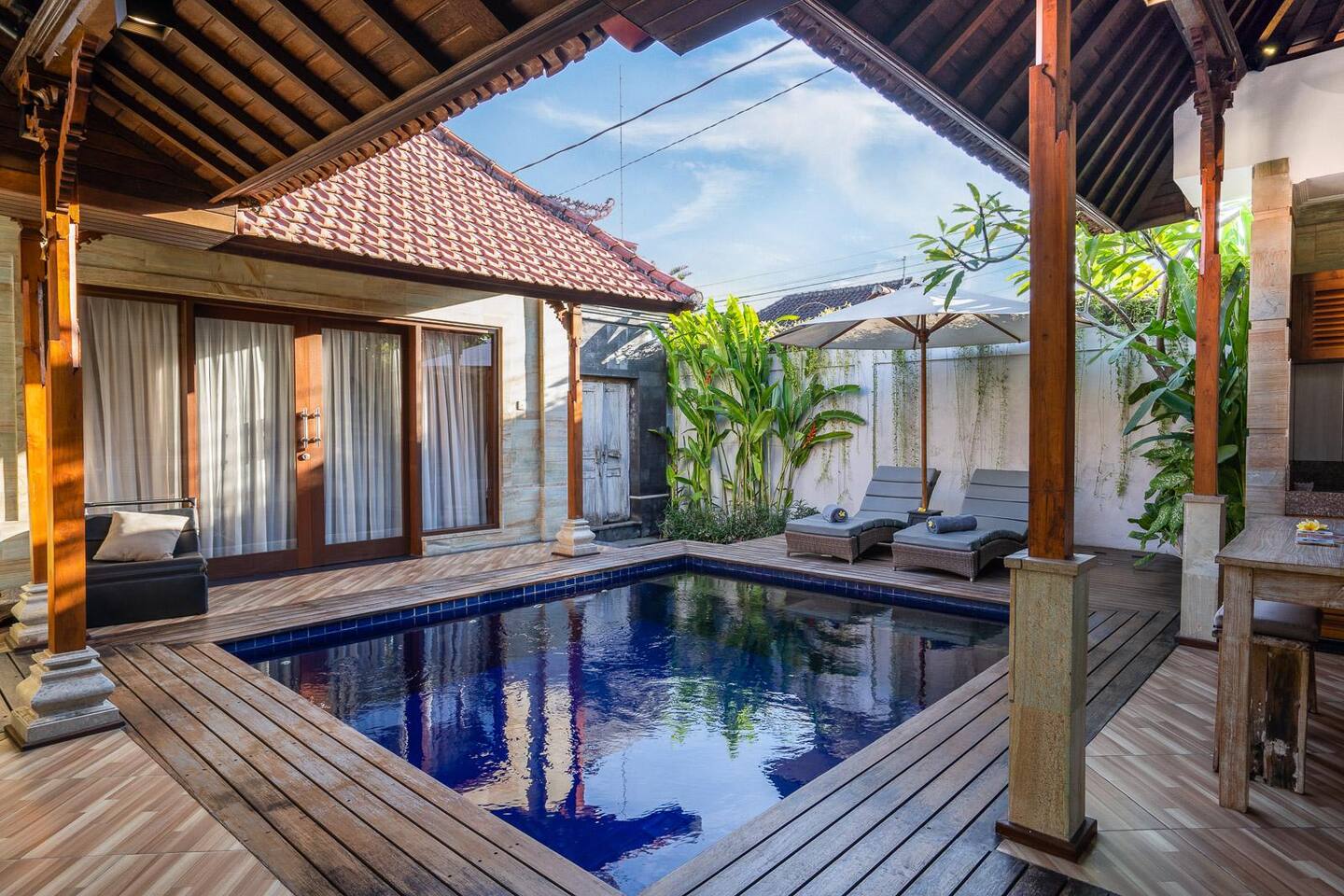 pool deck and second bedroom view