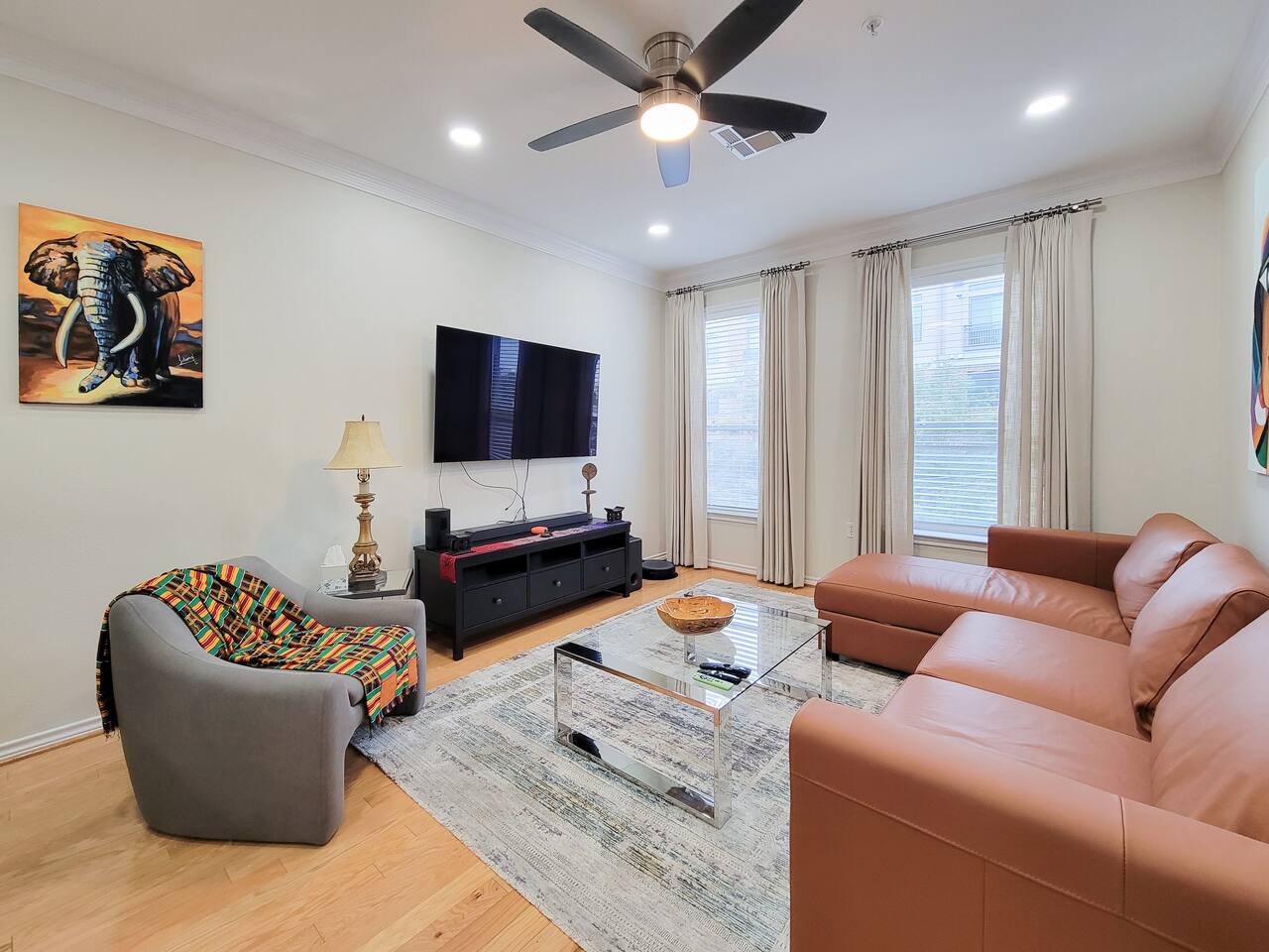 1B Galleria Lux Retreat | Balcony, Pool, Workspace