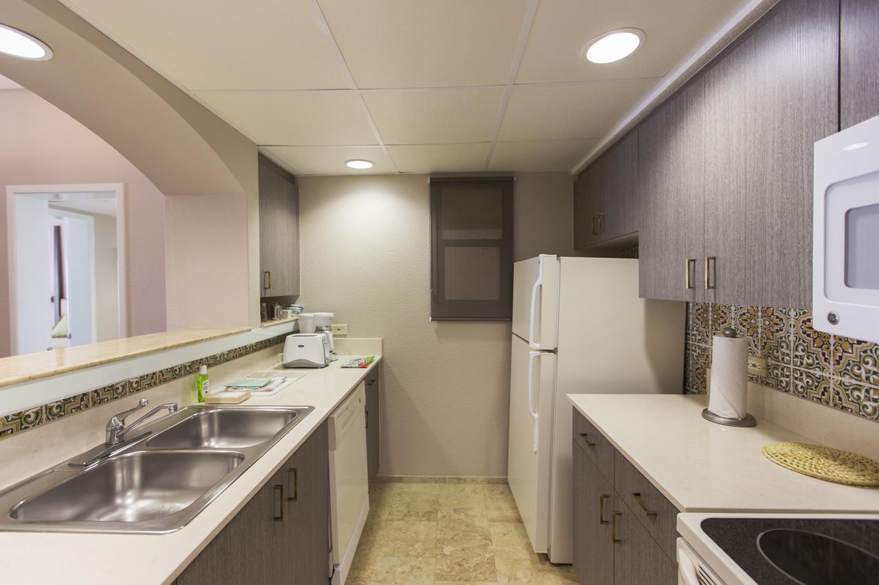 Bright updated kitchen with full-size appliances and ample counter space