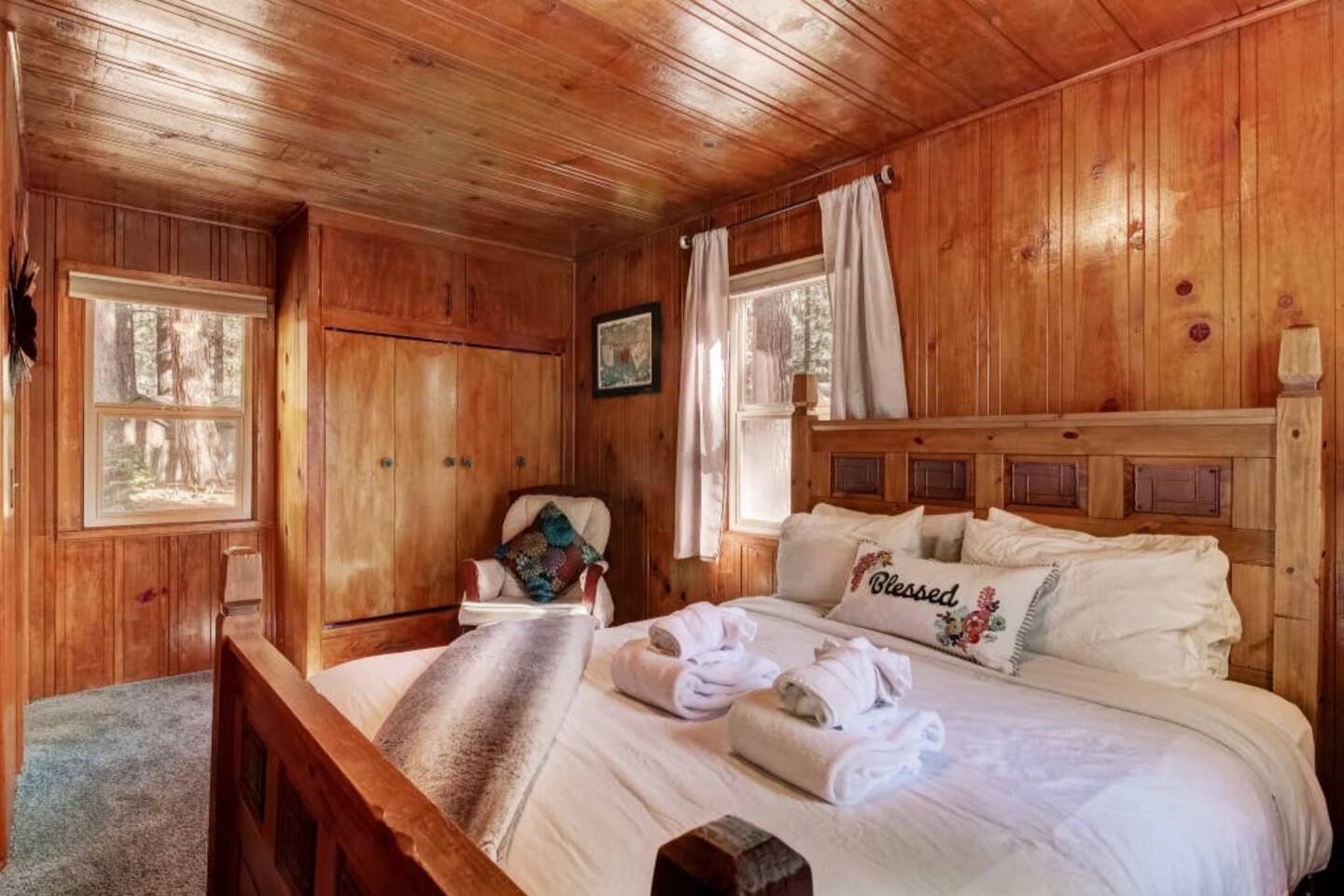 Escape the Crowds Cabin w/ Bunkhouse&Fireplace