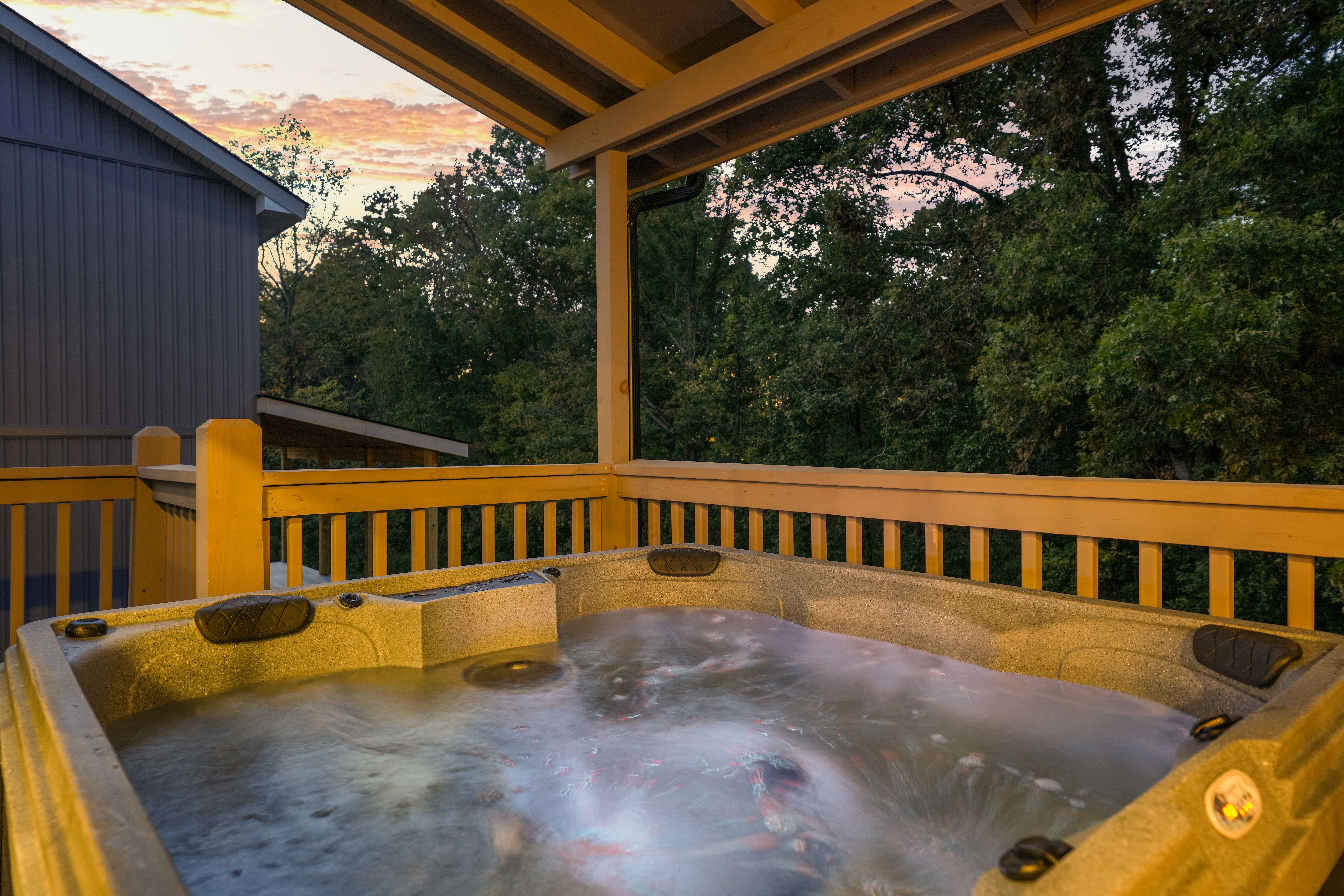Sunset Hot Tub & Porch Swing | Brand-New Home