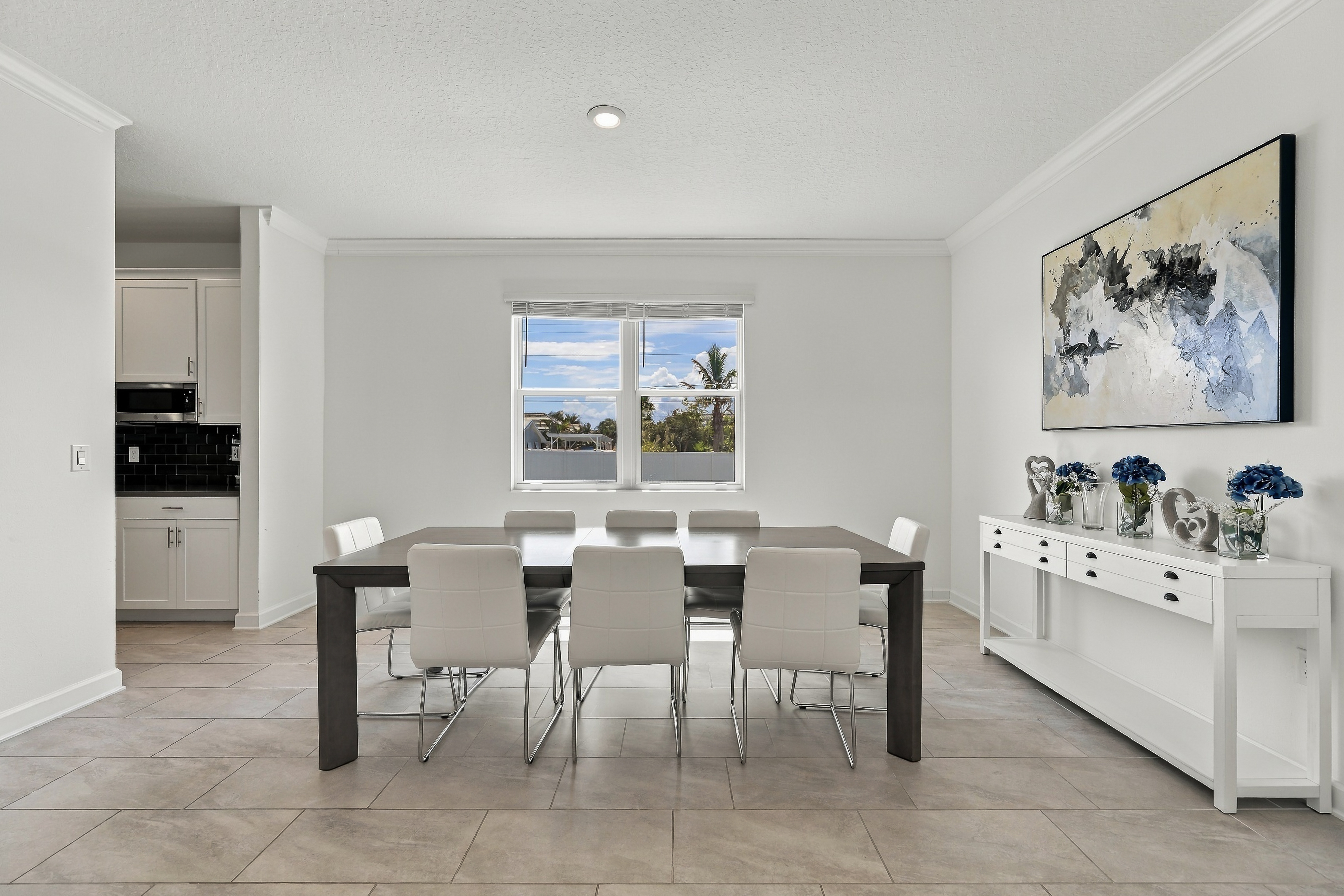 Bright modern dining room with seating for 6 and stylish decor