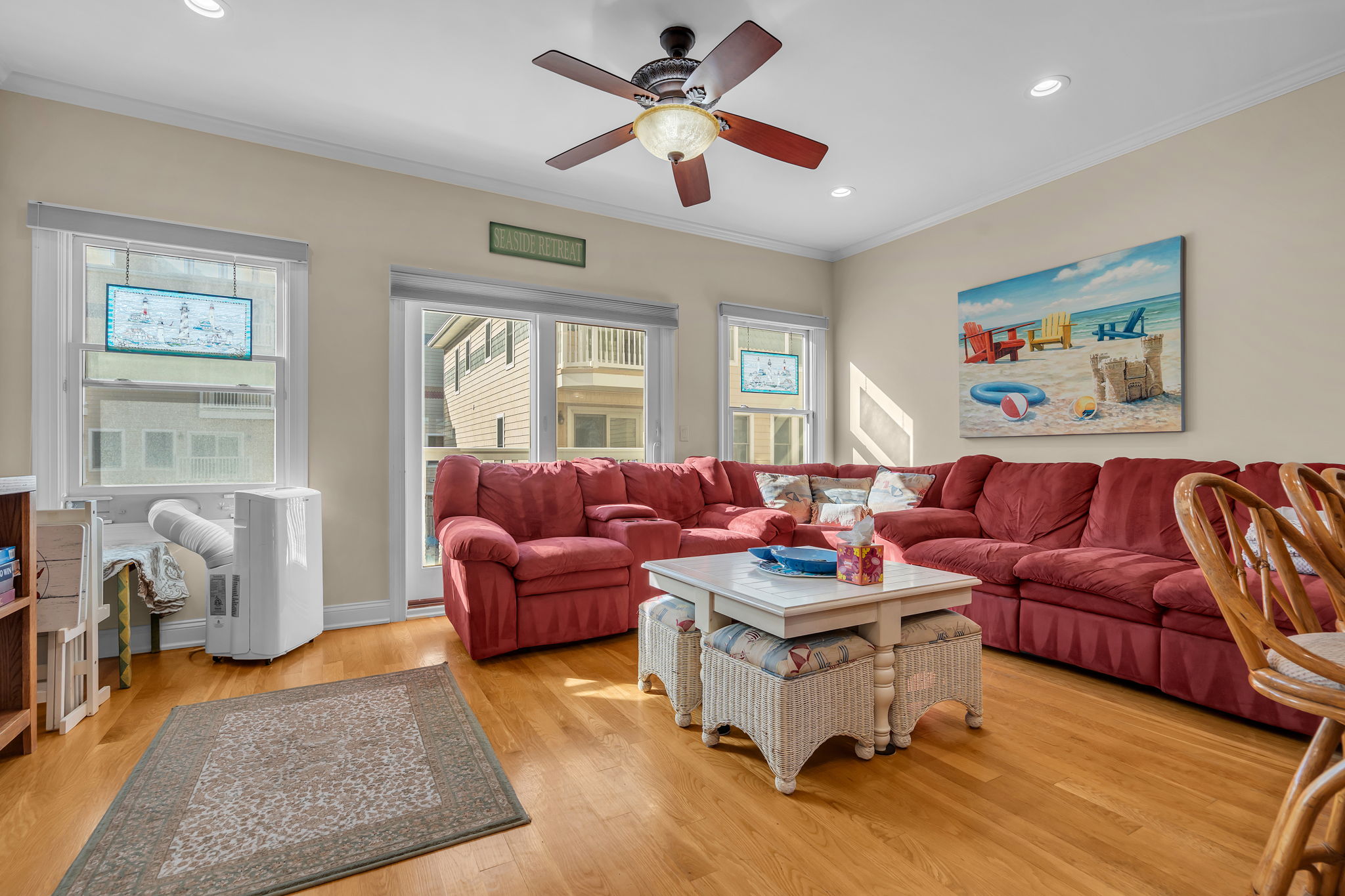 21 Blaine Ave #6