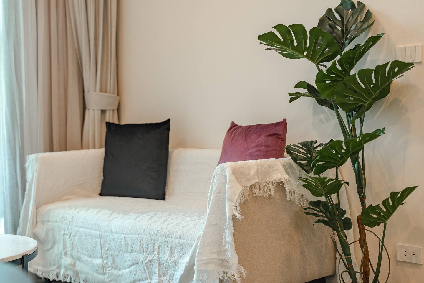 Modern Poolside 1BR Retreat Near Bang Tao & Laguna