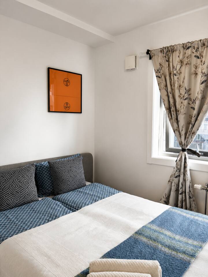 Co-Living Room 2