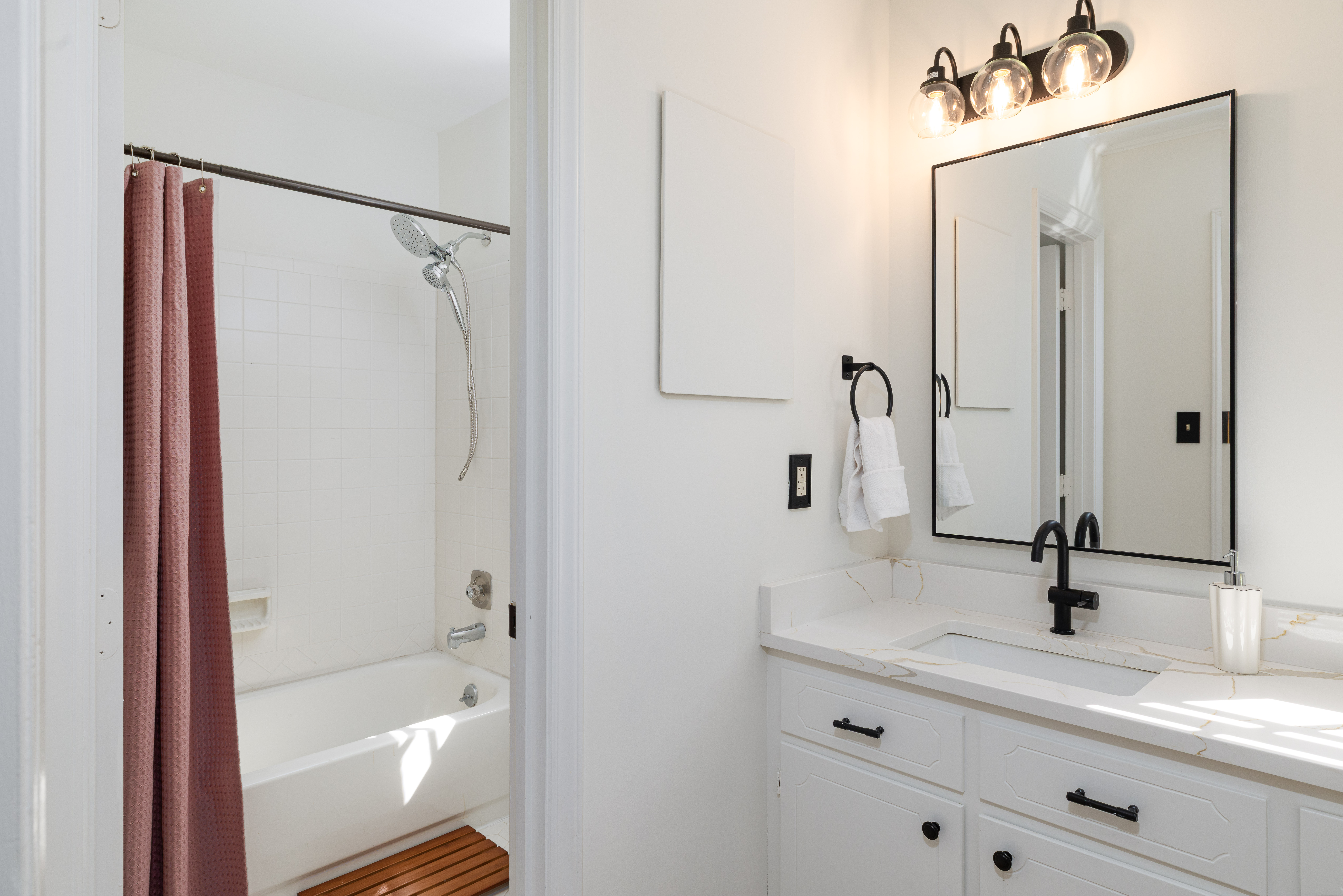Full bath with a tub/shower
