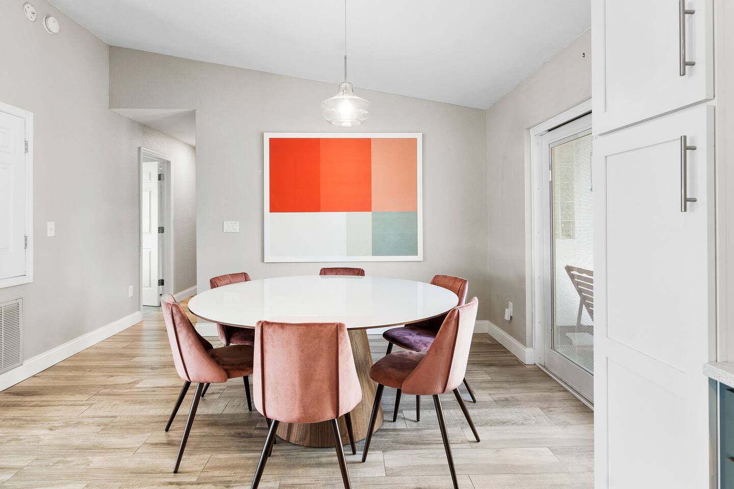Dining Room for 6