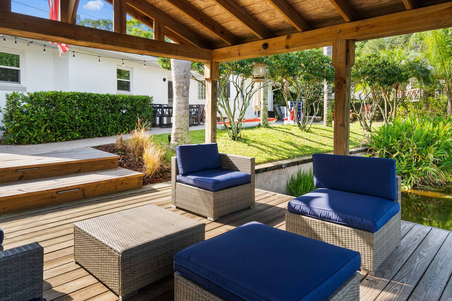 Outdoor Living Space On the Water