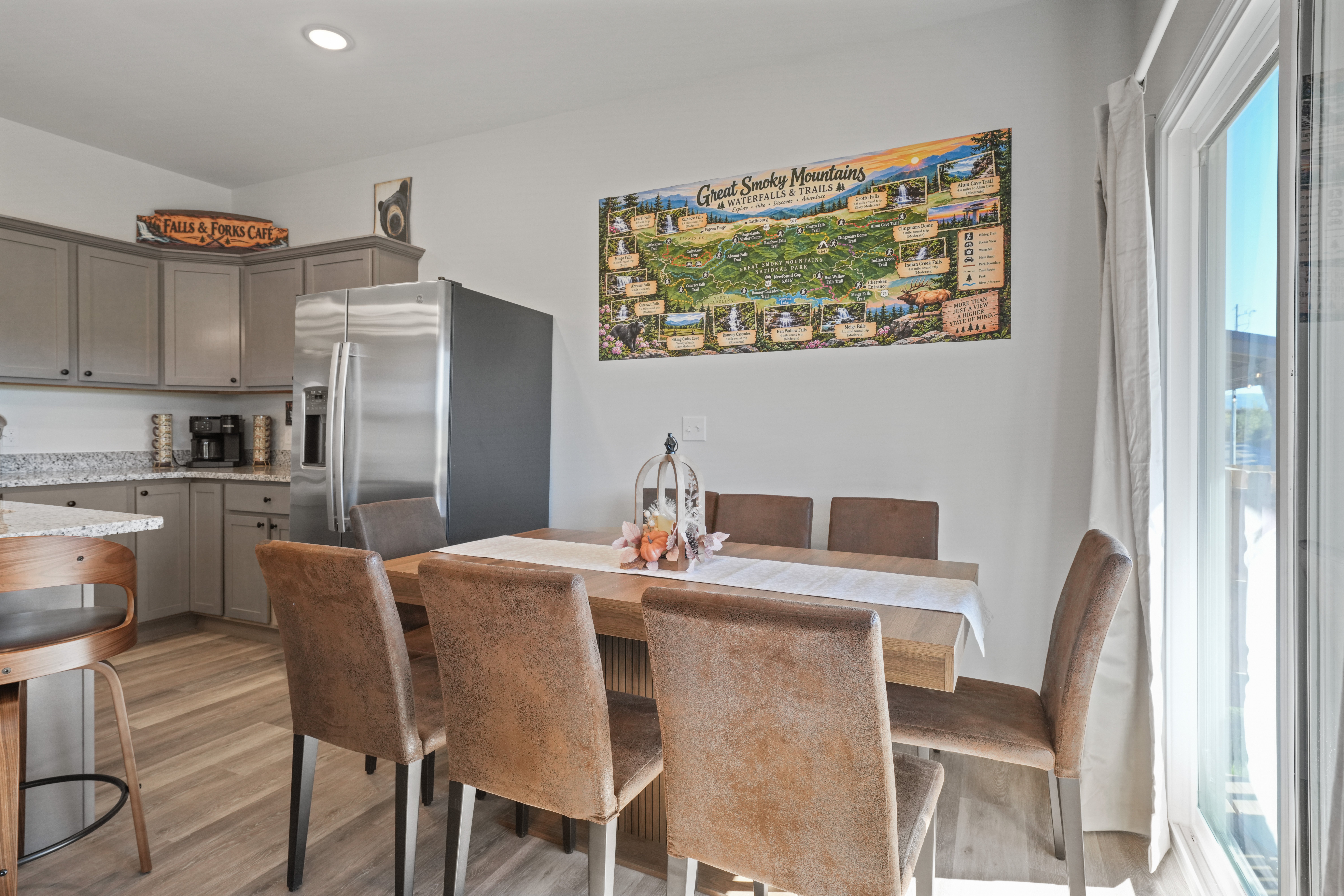 Bright dining space for 6 with Smoky Mountains charm and natural light