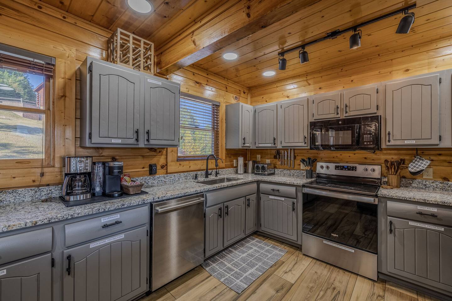 Fully Stocked Kitchen Granite Countertops