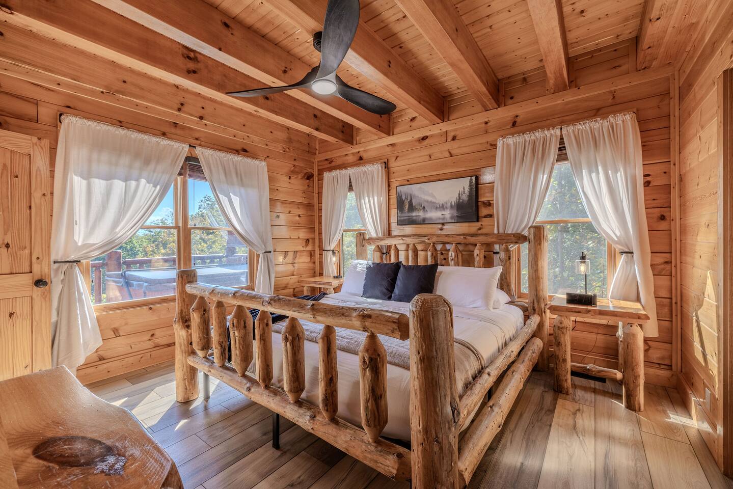 MEROPE King Suite Middle Floor Right side