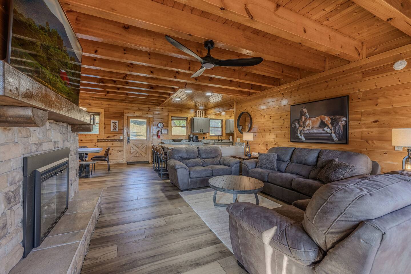 Living Room, Main Floor, Middle Floor