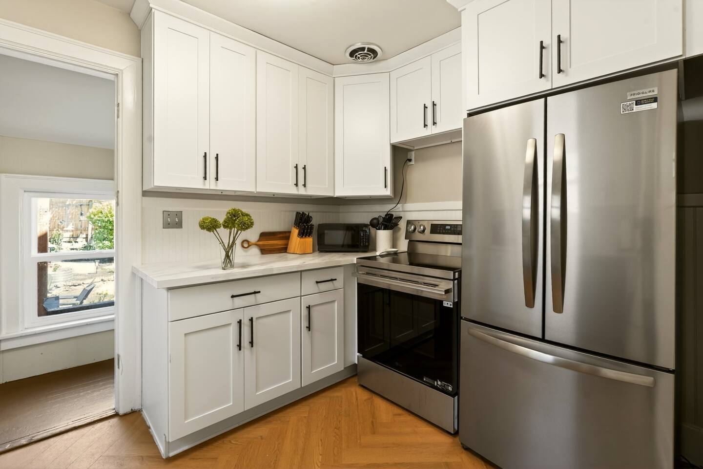Recently updated Kitchen with all new appliances, quartz countertops, Keurig and drip coffee maker and kettle.  Some coffee, tea, and supplies to get you started.