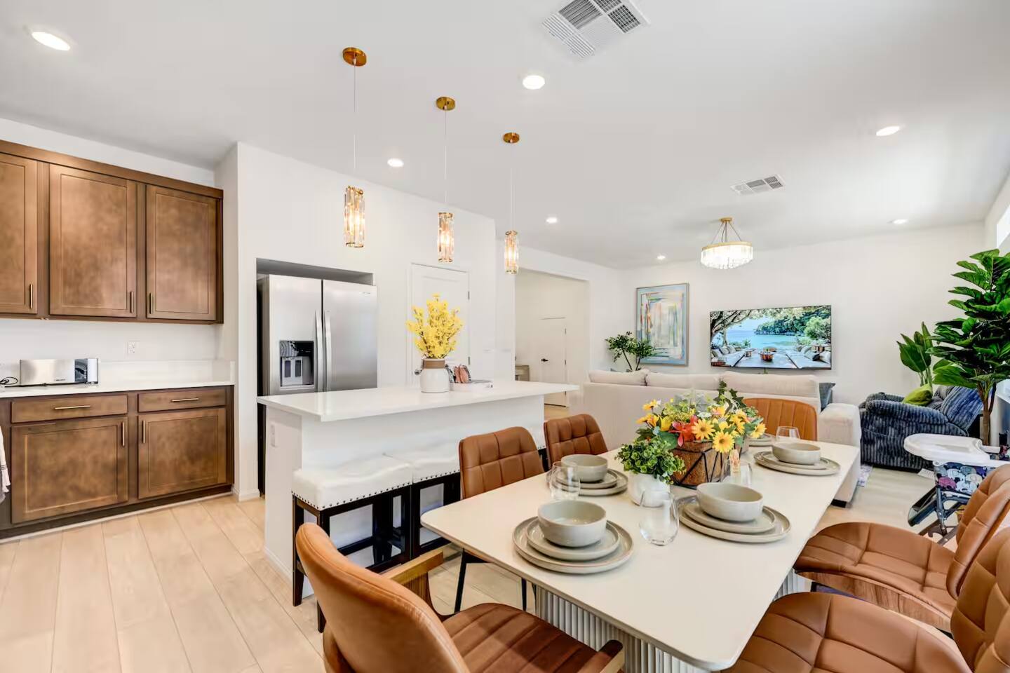 Beautiful Home 7 Bedroom| Vegas Gem | Near Strip