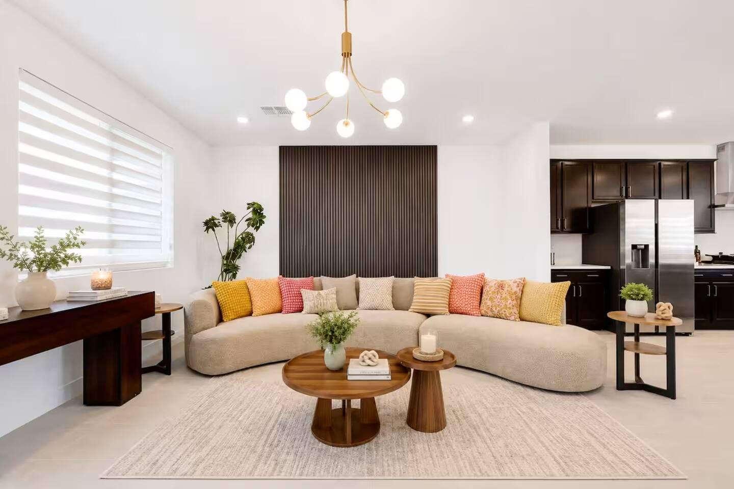 Near Strip& Attractions•Spacious Villa•8 beds