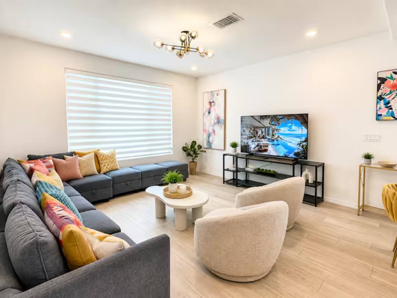 Near Strip Villa •7 Beds•Arcade Fun• Good Location