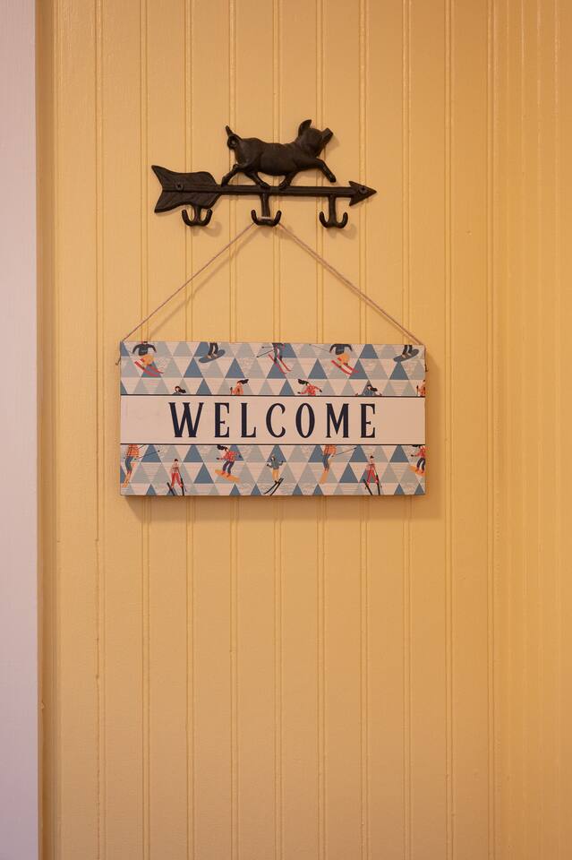 Welcome sign at the entry
