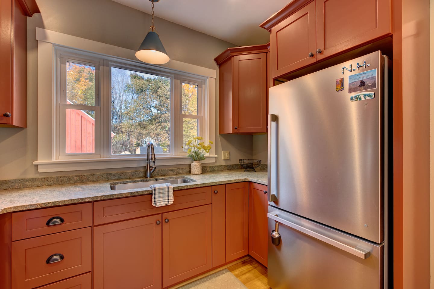 Kitchen sink and stainless refrigerator