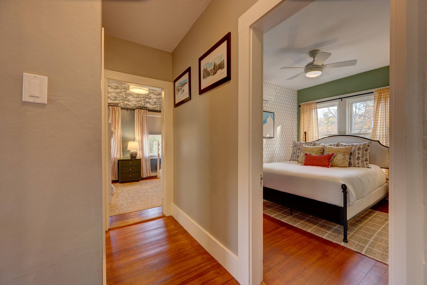 Relax in your designed queen bedroom featuring a comfortable queen bed and Roku TV with Guest Mode. This cozy retreat offers comfort and entertainment after a day of skiing, hiking, or exploring North Conway and the White Mountains.