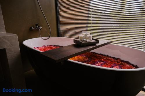 Palm Street I Luxury Lofts with Working Desk, Instagramable Pool I 24 x 7 security - Villa