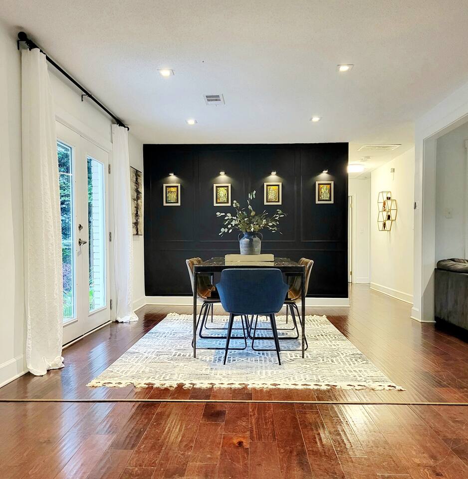 Blissful Bungalow-Near Braves,Modern, Spacious