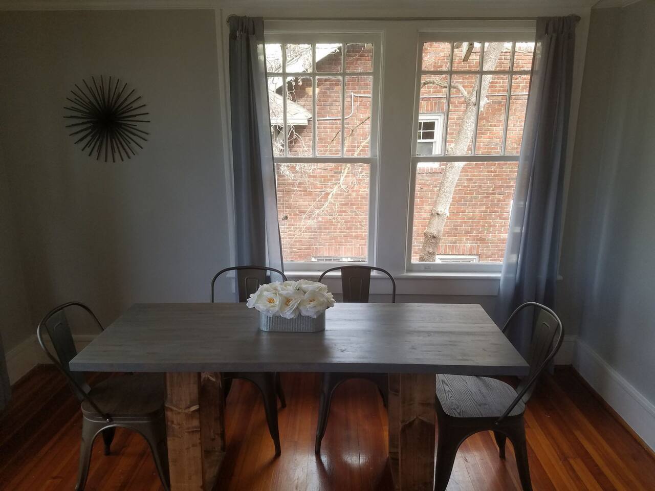 Historic Earle with Rustic Charm