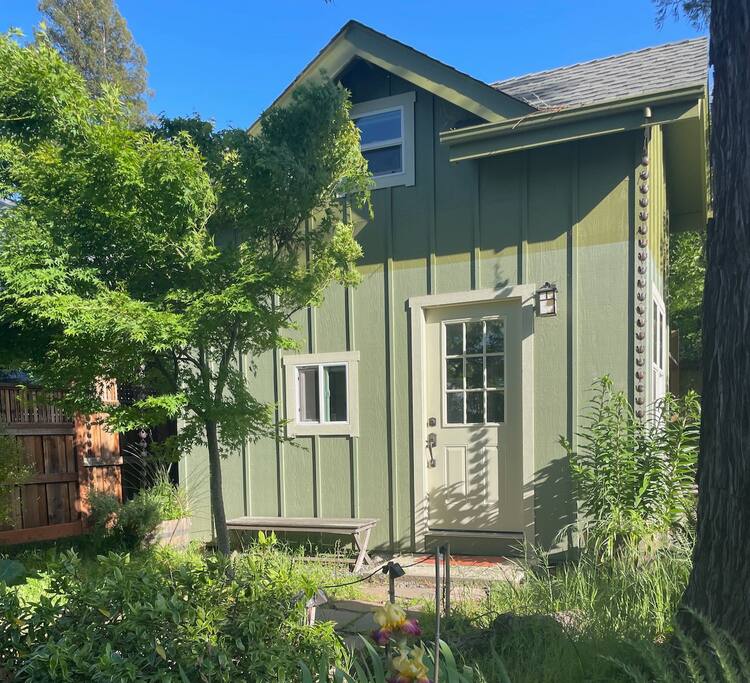 BayAreaCozyStays Sebastopol 180 w Amenities