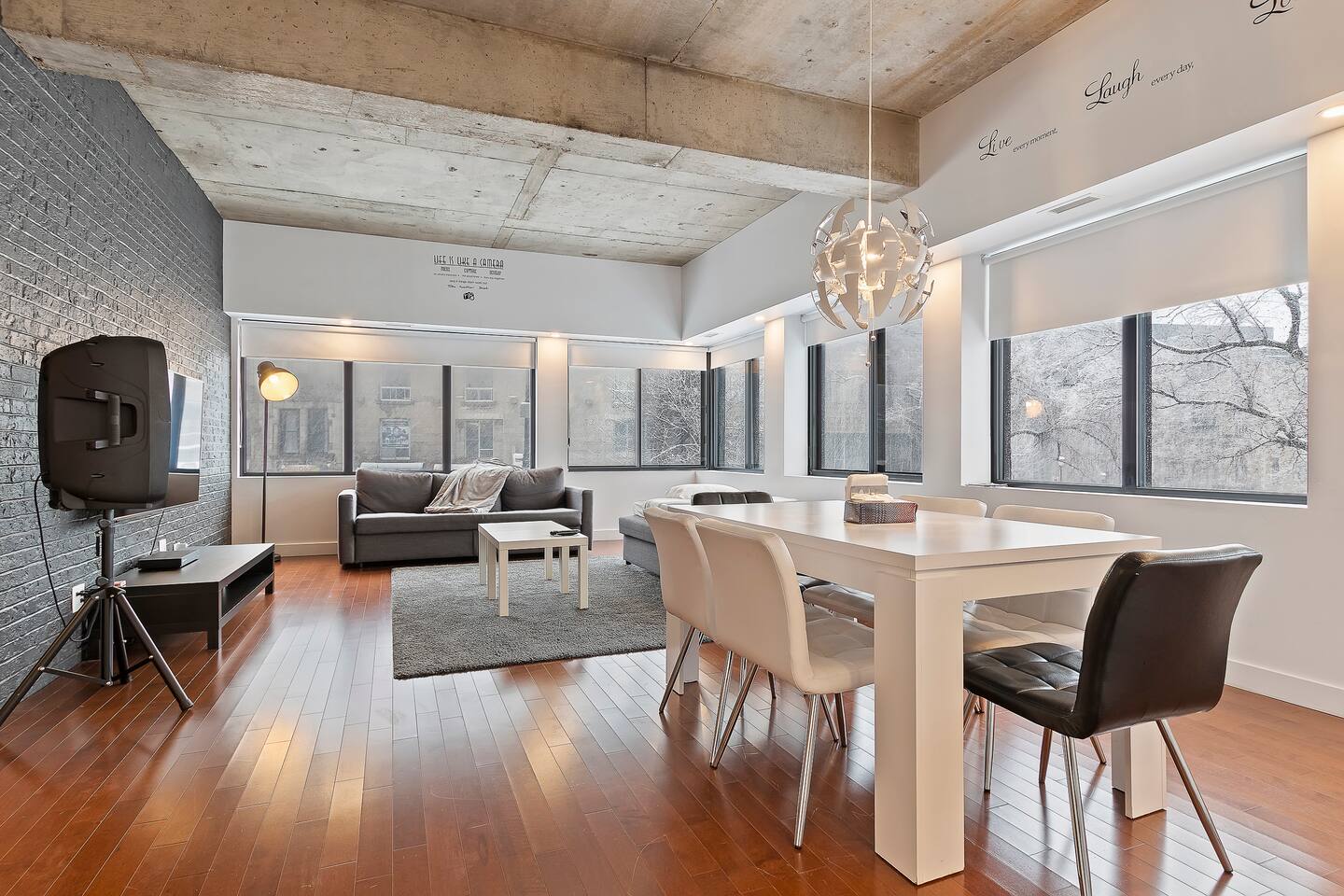mtlFlats - Modern apartment | Free parking | Metro