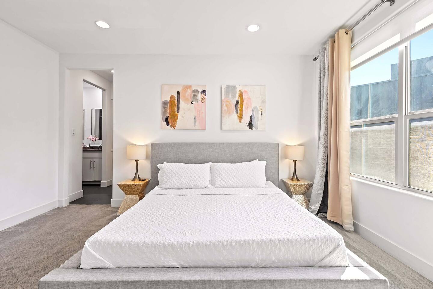 King-Sized Comfort with Rooftop Skyline Views