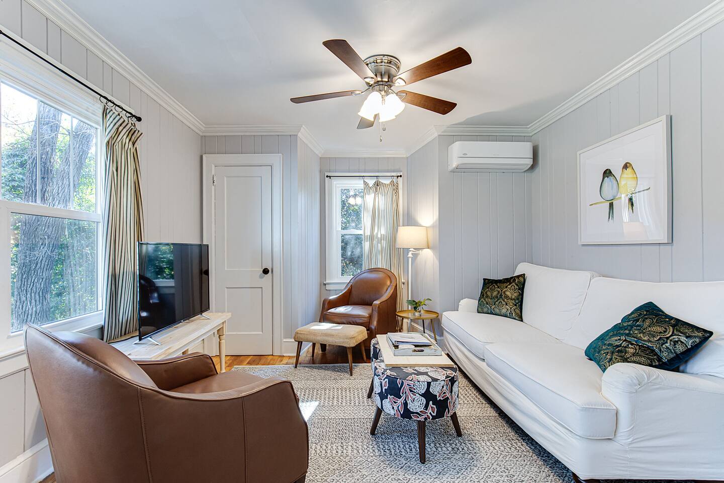 Updated, Wi-Fi, Coffee, Kitchen, Comfortable Bed